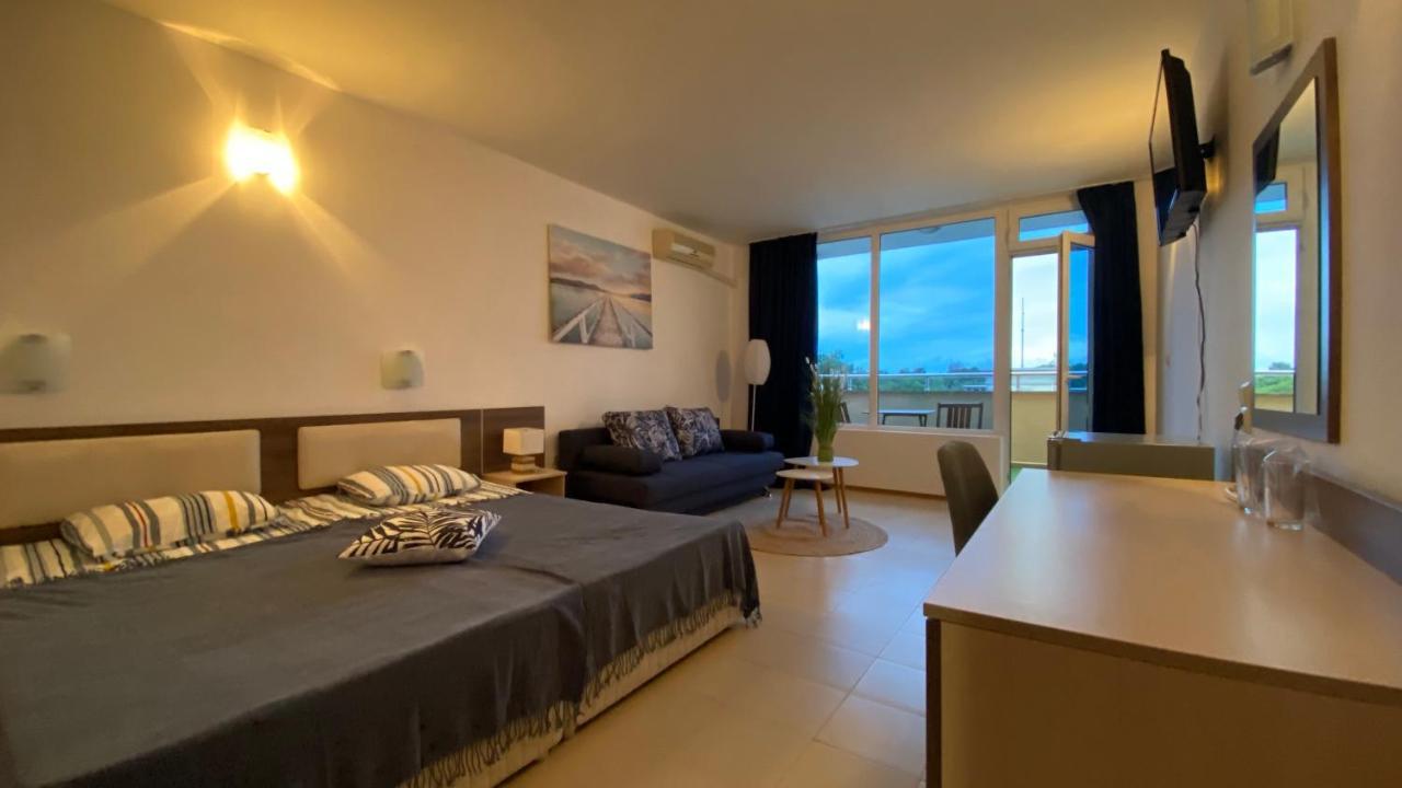 Esperanto 402 Large Studio Sunny Beach Exterior foto